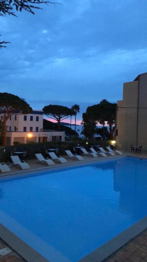 Hotel Madame Mere Saint-Florent  Kültér fotó